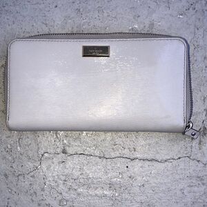 Kate  spade  wallet